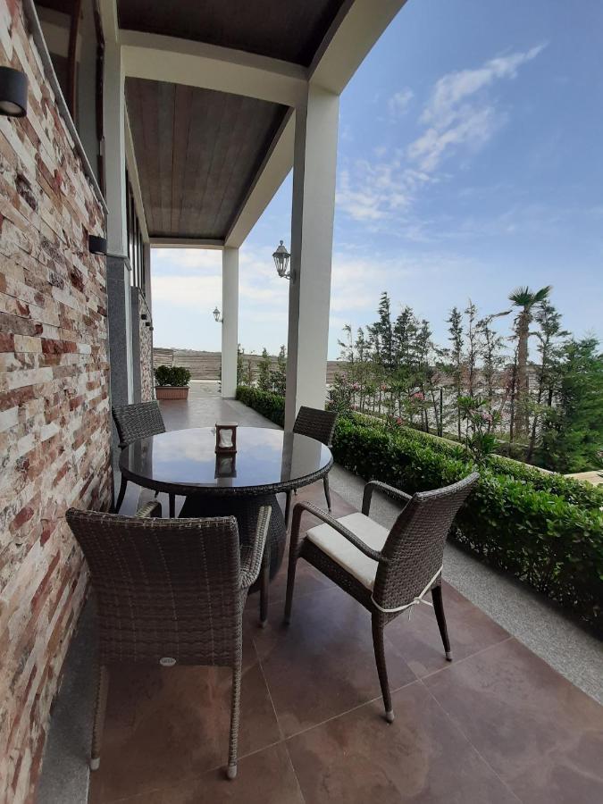 Absheron Marina Hotell Baku Exteriör bild