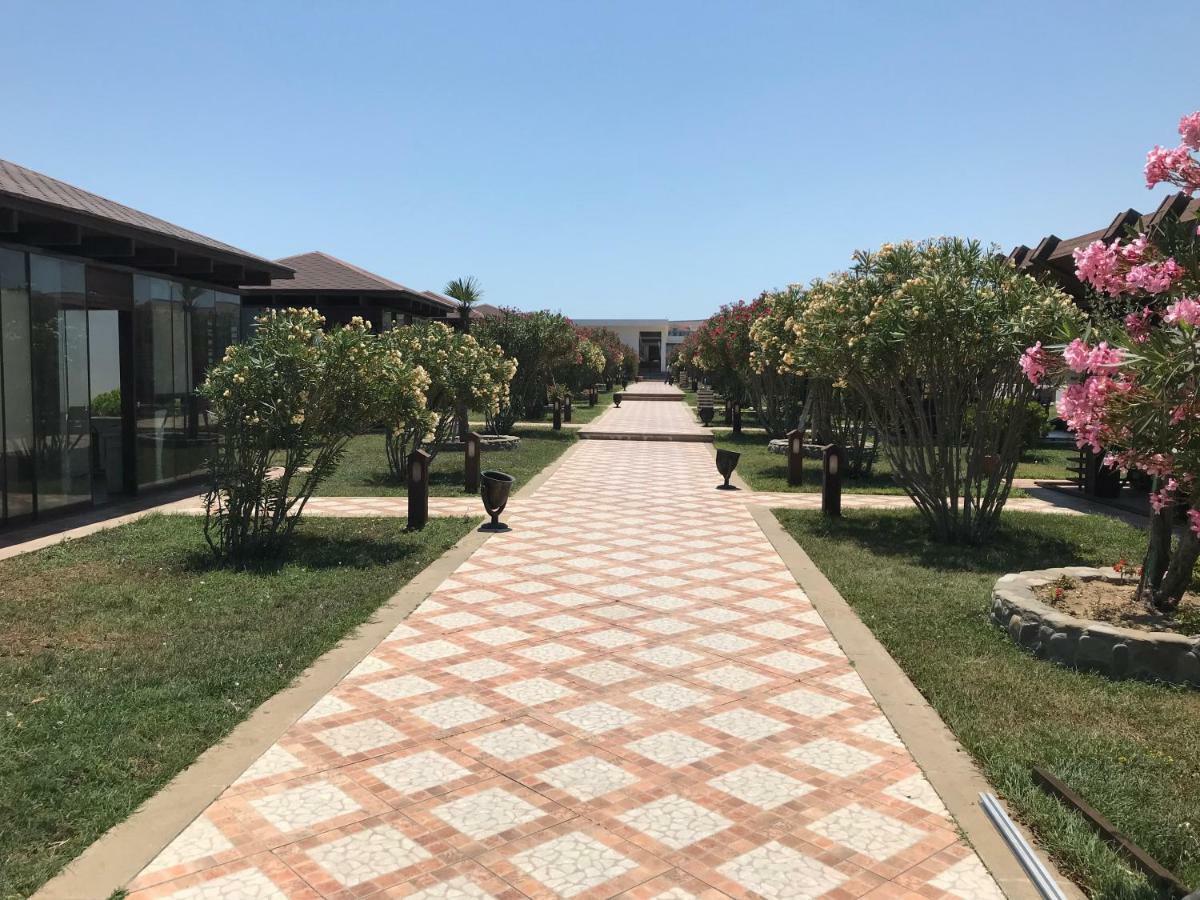 Absheron Marina Hotell Baku Exteriör bild