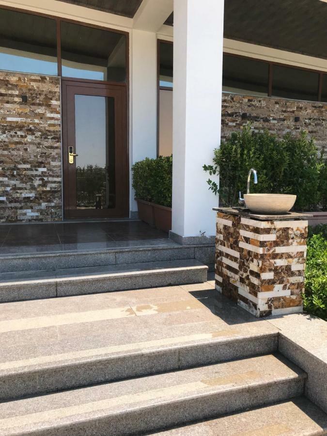 Absheron Marina Hotell Baku Exteriör bild