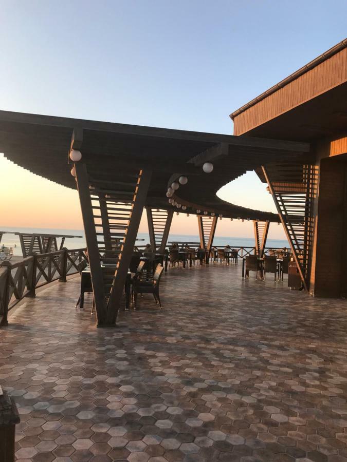 Absheron Marina Hotell Baku Exteriör bild